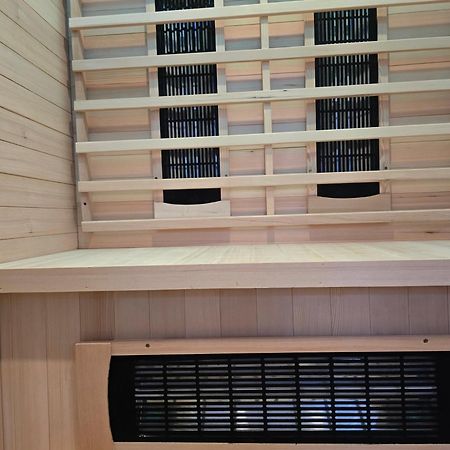 Luxus City Apartment Sauna Balkon Kueche Zentral Росток Екстериор снимка