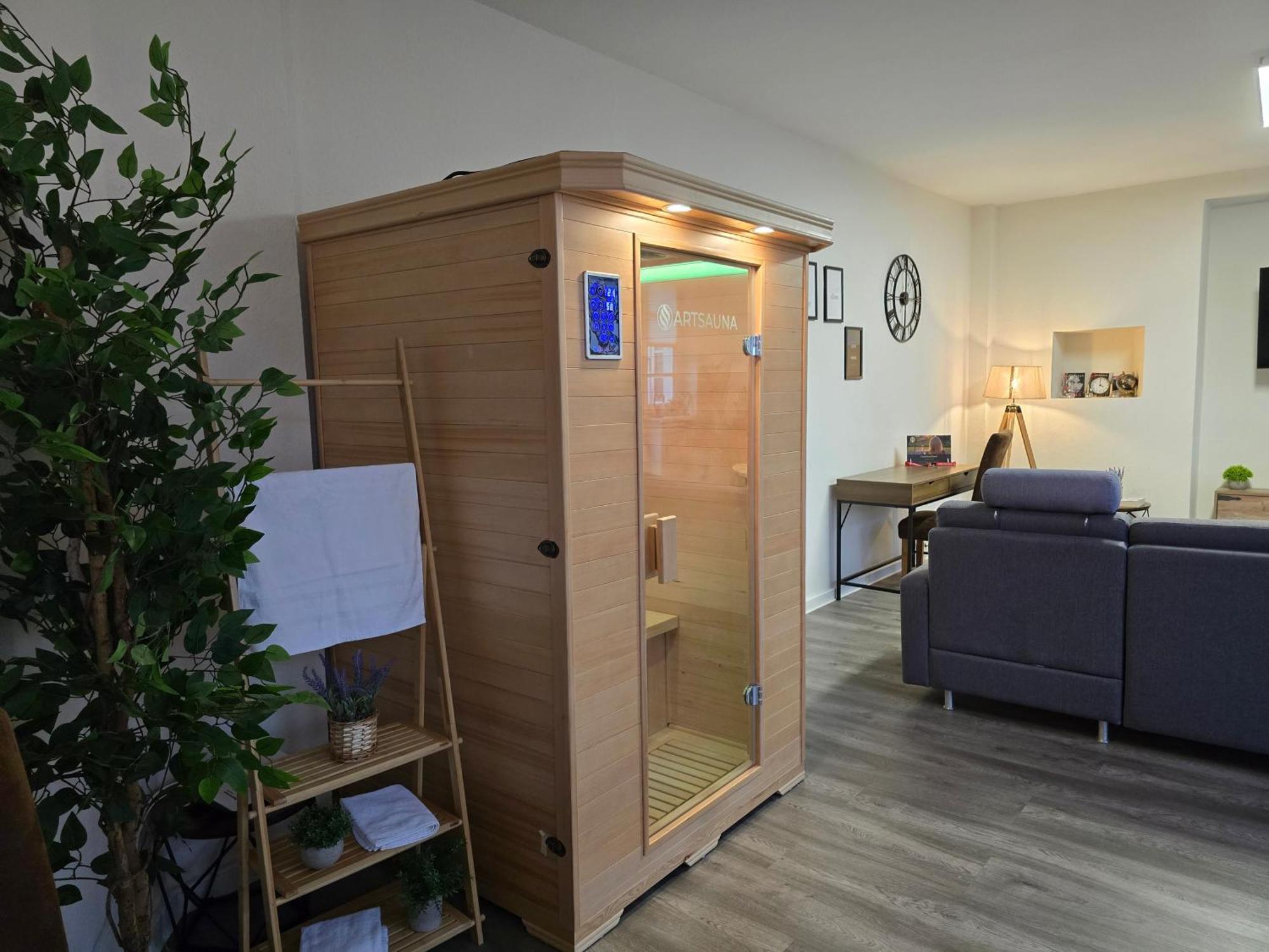 Luxus City Apartment Sauna Balkon Kueche Zentral Росток Екстериор снимка